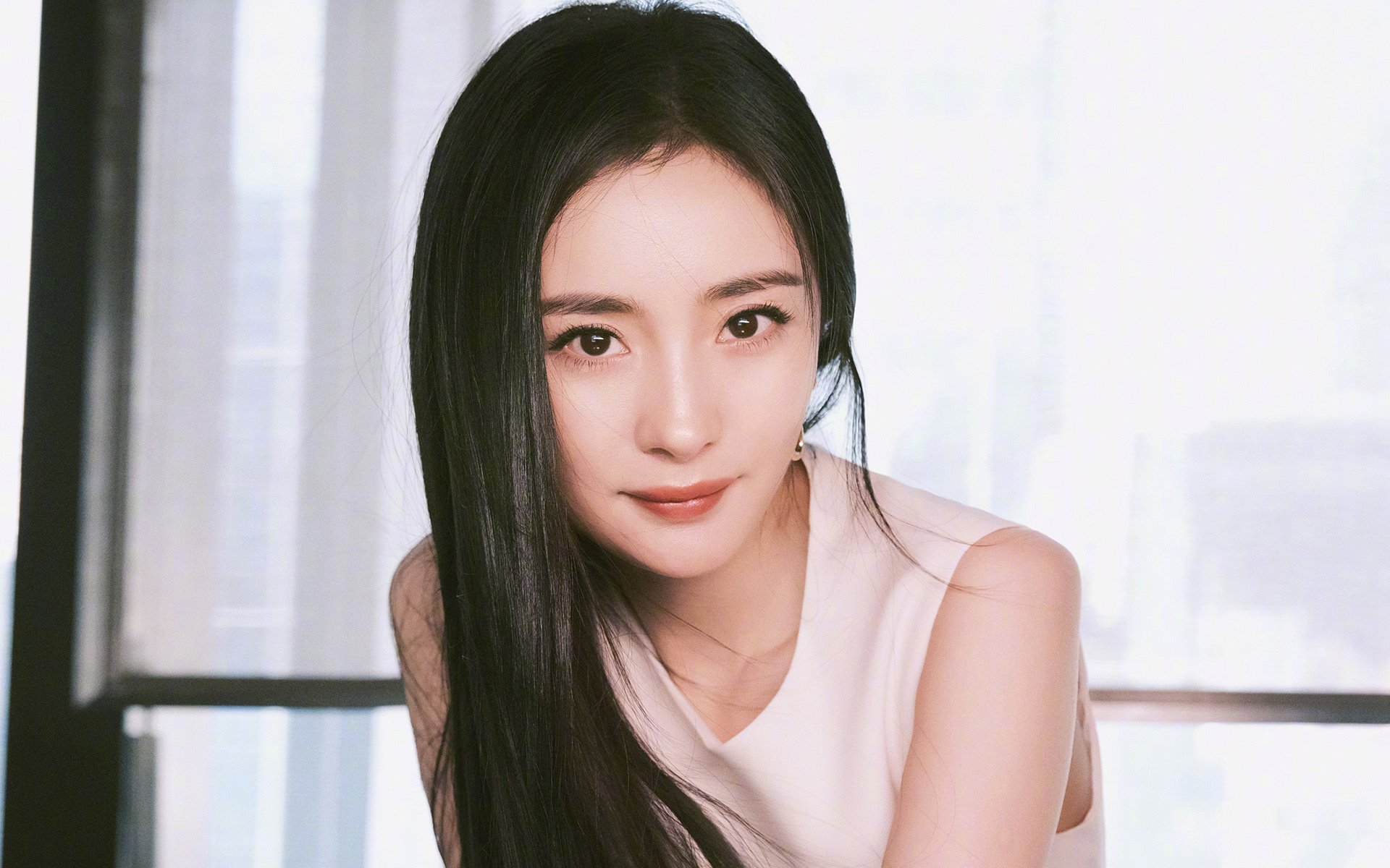 特色足球文化创意产品不断丰富,推动文化产业融合发展,足球文化创意秀