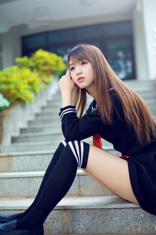 APP下载 LY Sports-莱比锡主场拿下重要胜利，保持领先优势，莱比锡转会新闻